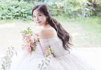 Lewat Surat Tulisan Tangan, Hong Yoo Kyung Eks Apink Umumkan Pernikahan, Yuk Intip Potretnya!