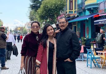 Terungkap Biaya Sekolah Cucu Keluarga Cendana, Mayangsari dan Bambang Tri Hatmodjo Rela Rogoh Kocek Ratusan Juta Rupiah untuk Sekolahkan Putri Semata Wayang di Tempat Elit