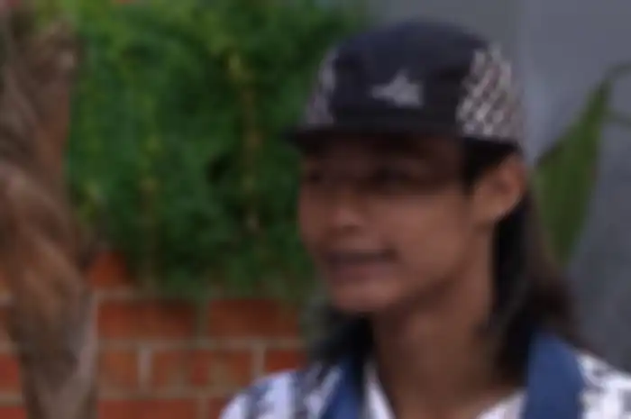 Bonge remaja Citayam Fashion Week ketika menjadi bintang tamu di salah satu program televisi 