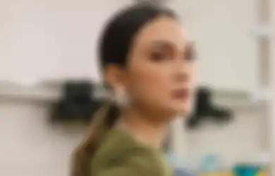 Gegara Nikita Mirzani Jadi Go Publik? Unggahan Luna Maya Bikin Heboh, Mendadak Pamer Dapat Kiriman Khusus Diduga dari Pacar Barunya: Aku di Sini Untukmu
