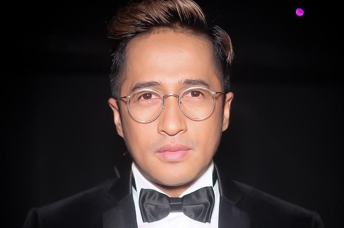 Kabar menyedihkan datang dari irfan Hakim di tengah pandemi air mata, berlinang air mata dirinya singgung soal keruguan besar, kenapa?
