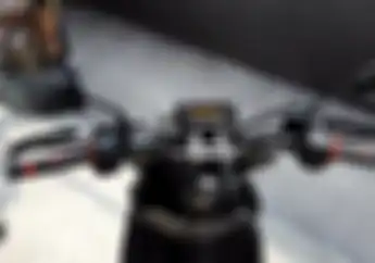 Ganteng Maksimal, Pasang Setang Baplang Motor Honda BeAT Street eSP di BeAT Sporty