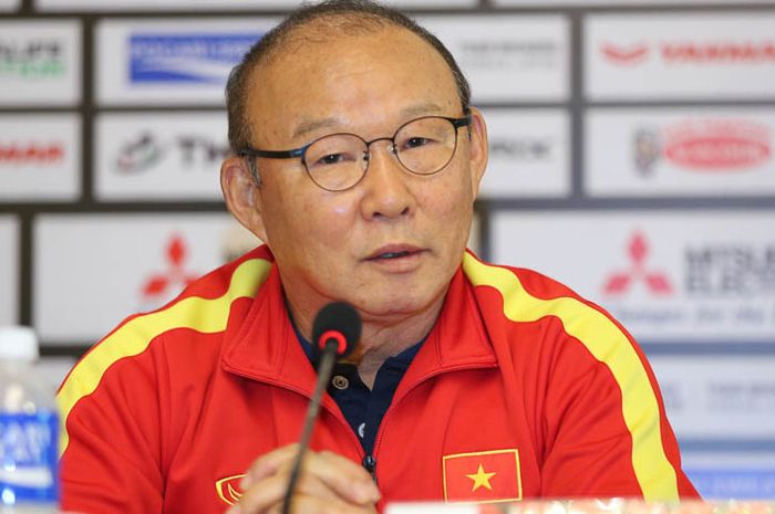 Pelatih Timnas Vietnam, Park Hang-seo, dalam konferensi pers menjelang tampil di Piala AFF 2022.