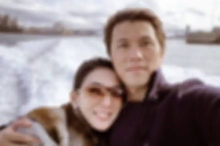 Syahrini dan Reino Barack