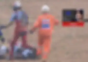 Balapan Belum Mulai Drama di MotoGP Thailand Hujan Deras Turun Alex Marquez Crash Saat Menuju Grid