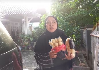 Tiko Dapat Kiriman Pempek dari Warga Palembang Langsung