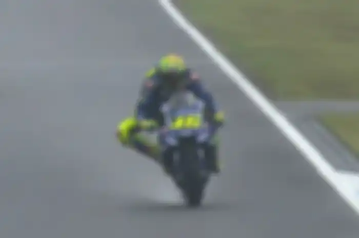 Fairing baru bikin ban depan lebih mencengkram saat pengereman dan menikung
