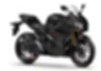 Bocor Tampang Yamaha R25 Terbaru, Sudah Pakai Airscoop dan Upside Down