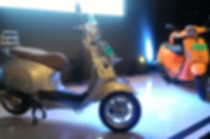 Peluncuran Vespa Sprint dan Primavera dilengkapi fitur  ABS.