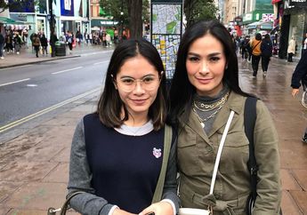 Suaminya Diduga Terlibat Kasus Penyelundupan, Anaknya Sampai Memohon Iis Dahlia Tak Lagi Lakukan Ini: Aku Tuh Enggak Suka Kerjaan Mama!