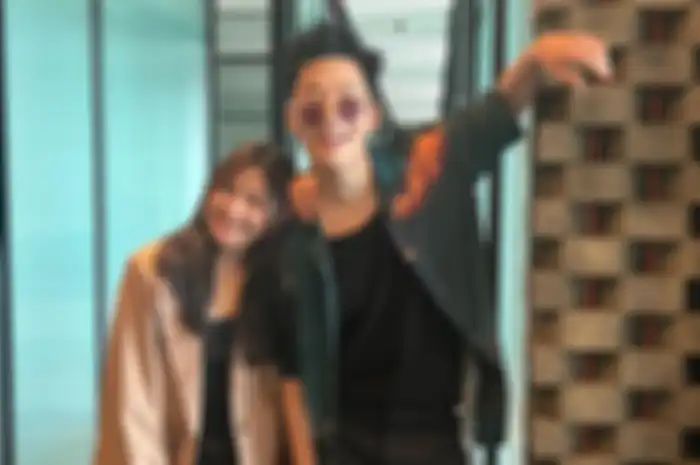 Momen Henry Lau eks Super Junior M di Jakarta, sarapan bareng Prilly Latuconsina