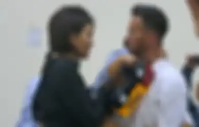 'Aku Dizalimi', PILU Nikita Mirzani Lihat Anak Trauma Saat Berada di Keramaian, Sidang Kasusnya Malah Ditunda karena Hal Ini