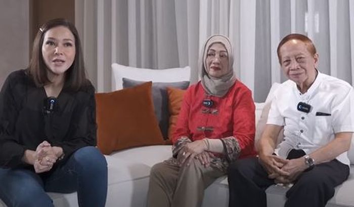 Maia Estianty bersama Kusthini dan Harjono Sigit