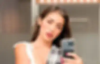 Aurat Jessica Iskandar Dibicarkan Netizen Gara-gara Foto Ini, Warganet: Kok Nggak Malu Ngeliatin