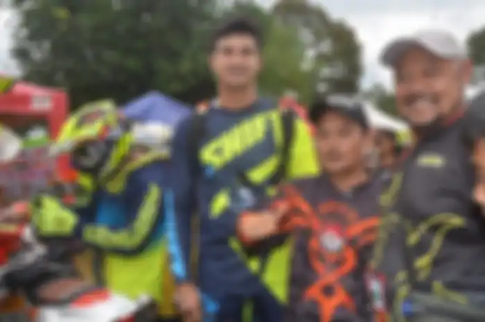 Ali Syakieb ikut berbaur dengan peserta lain