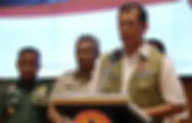 Bukannya Bubarkan Acara Rizieq Shihab Tapi Malah Beri Masker, Langkah BNPB Tuai Pro Kontra, Doni Morando Minta Maaf 