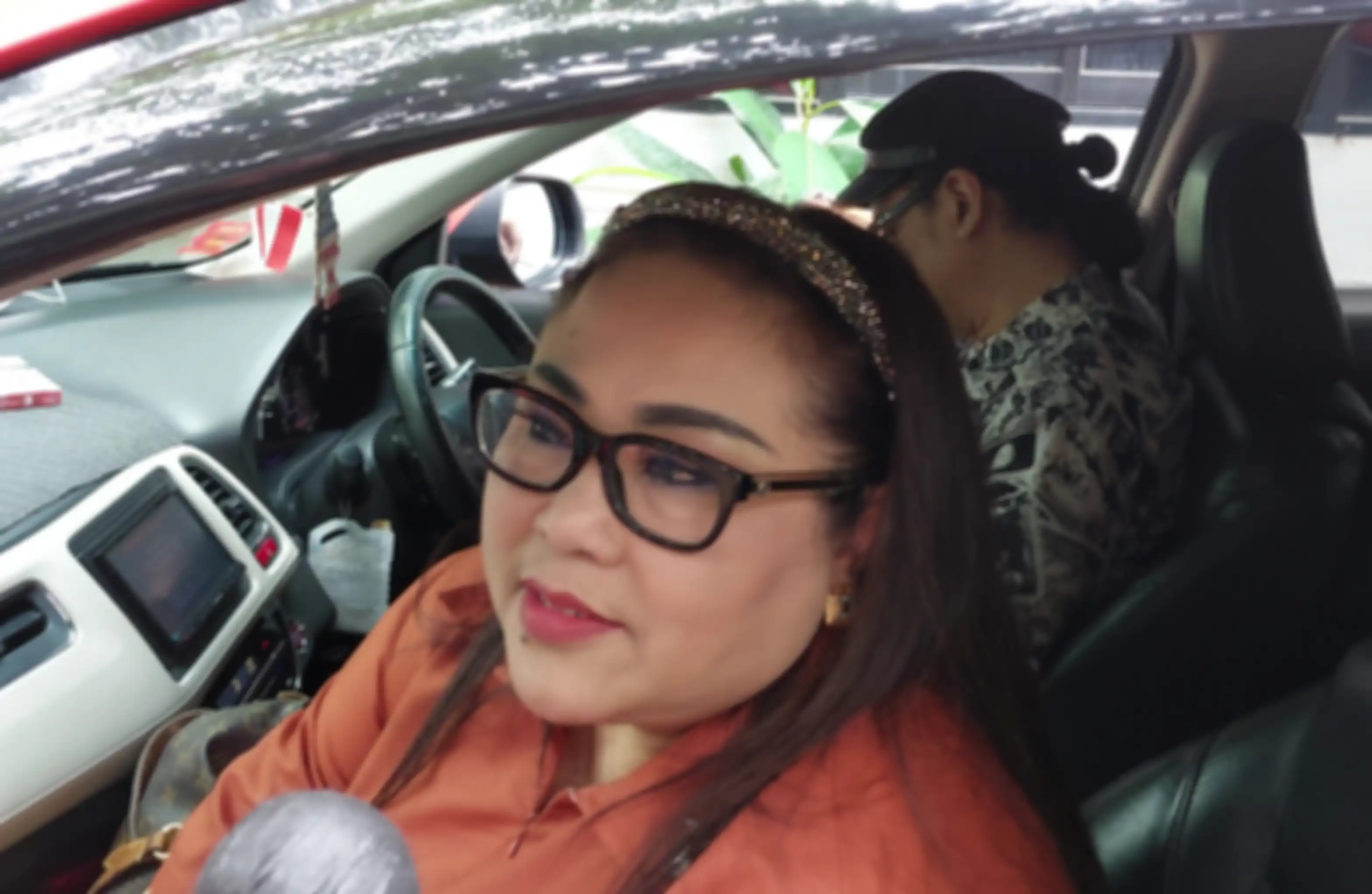 Nunung saat ditemui Grid.ID di kawasan Tendean, Jakarta Selatan, Jumat (3/2/2023).