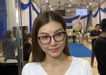 Jenazah Ayah Sarwendah Akan Dikremasi, Tanggal Dipilih Sesuai Feng Shui