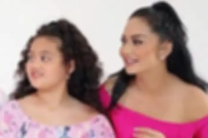 Amora Lemos dan Krisdayanti