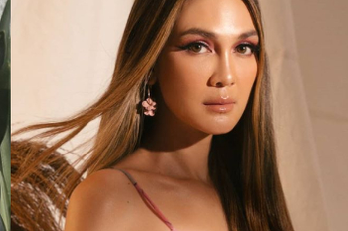 Luna Maya 