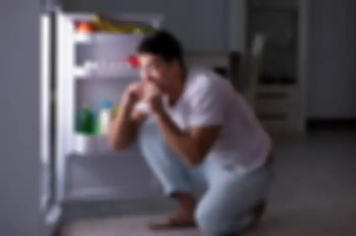 Emosional Eating Saat Stres Bikin Pola Makan Jadi Buruk, Ini 5 Tips Mengatasinya!