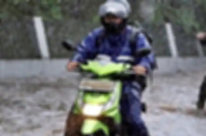 Intip bagian motor mana saja yang rawan bermasalah jika dibiarkan terlalu lama setelah terkena air hujan.