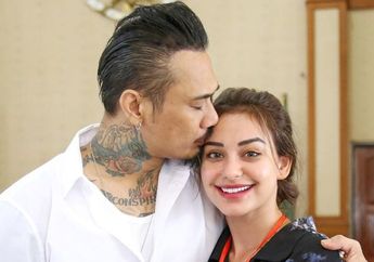 Istri Jerinx Tiba-tiba Adopsi Boneka Seram Bak Annabelle, Nora Alexandra: Ini Bukan Sembarang Boneka