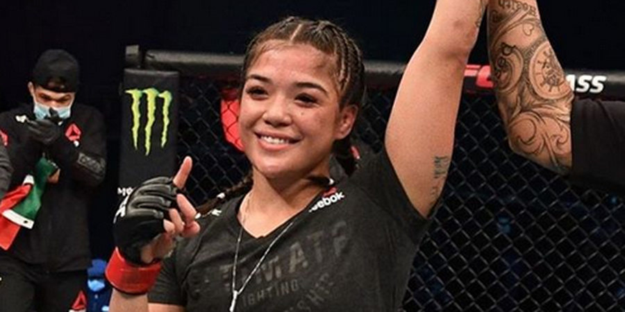 Habisi Musuh Setelah Lama Tak Bergelut, Petarung Cantik UFC Tak Sadar Lawannya Mengerikan
