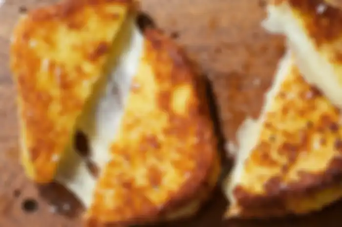 Roti goreng keju lumer