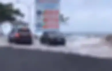 13 Tahun Tak Pernah Terjadi, Pertama Kalinya Lobi Manado Town Square Tergenang Air Lantaran Ombak Tinggi yang Hantam Kota Manado, GM Mantos: Memang Agak Ekstrem