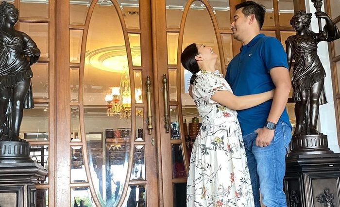 Tata Janeeta dan Brotoseno