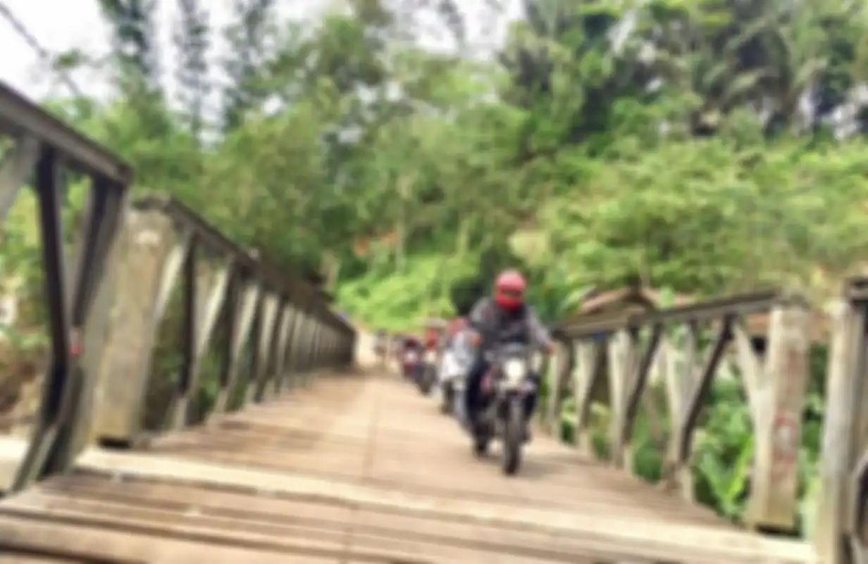 Turing melewati beragam medan jalan