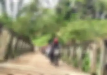 Antisipasi Langka Pom Bensin, Aman Gak Sih Turing Jarak Jauh Bawa Jeriken Bensin?