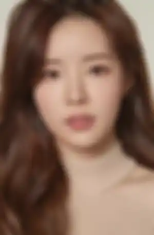 Yoo Hyewon.