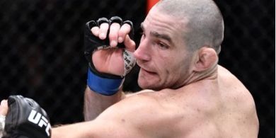 Ungkit Isu Khamzat Chimaev, Sean Strickland Diperingatkan Pelatih