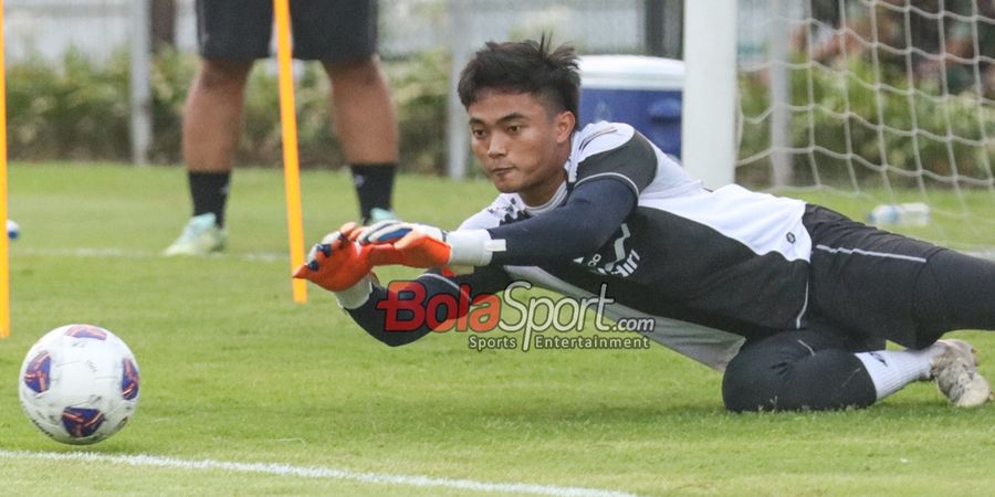 Maarten Paes Cedera Ringan, Ernando Ari Tak Mau Ambil Kesempatan dalam Kesempitan di Bawah Mistar Timnas Indonesia