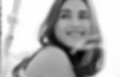 Bertahun-tahun Tak Tempati Kamarnya Sendiri, Ayu Ting Ting Sebut Muncul Bau Pandan dan Bunga Melati dari dalam Ruang Tidurnya, Sosok Ini Singgung Soal Santet dan Bocorkan Pelaku