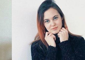 Dipecat dari PNS karena Berpose Bugil di Majalah Dewasa, Wanita Cantik Ini Hidup Bagai Gelandangan: Diusir dari Rumah hingga Sulit Dapat Kerja!