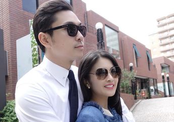  Tampil Kompak Bak Pasangan Jawa, Suami Sandra Dewi Justru Bikin Salfok Saat Tampil Ganteng Pakai Blangkon!