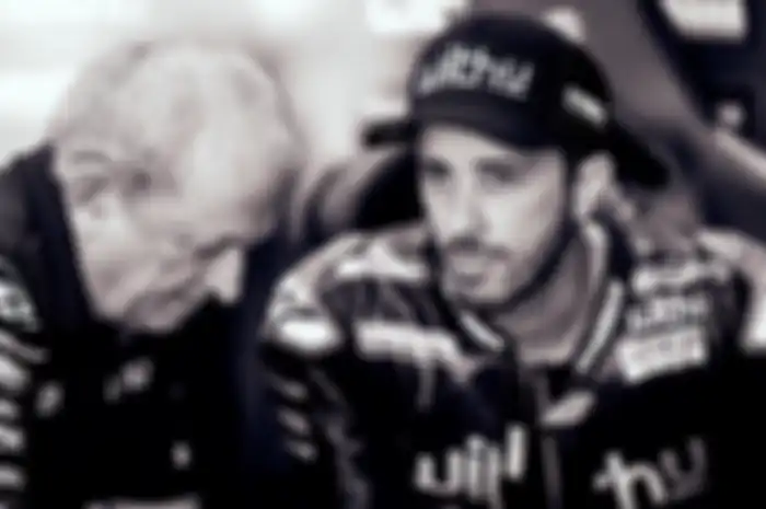 Andrea Dovizioso, pembalap WithU Yamaha RNF