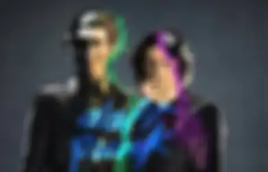 Ada Apa di Dibalik Helm Daft Punk yang Personilnya Baru Resmi Bubar Ini?