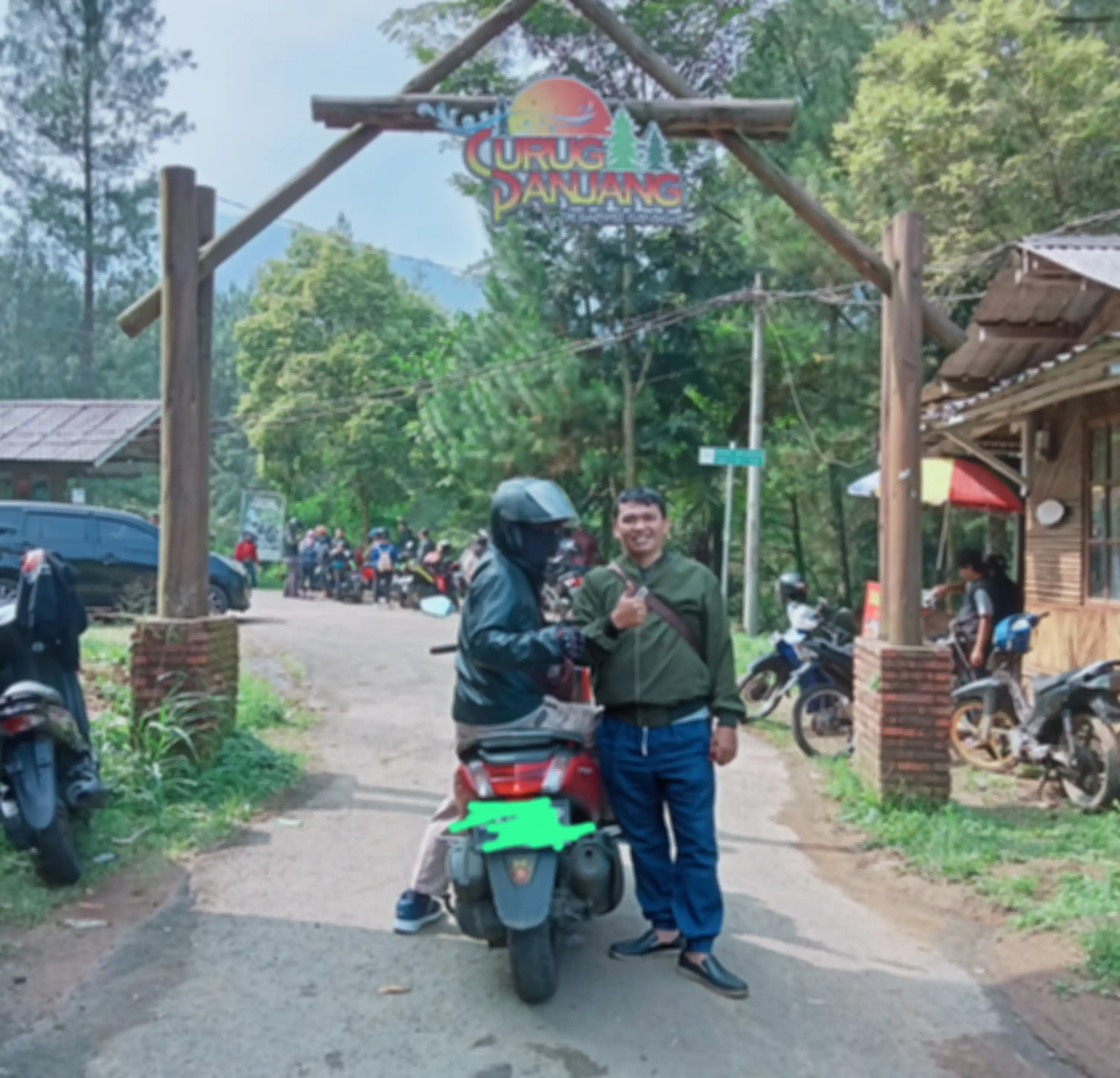 Hernadi dan Nasrulah tim pengawas riding dari FEB.