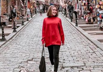 Cita Citata Asyik Joget Pakai Baju Seksi Sambil Pamer Lekuk Tubuh, Netizen Malah Hujani dengan Nyinyiran!