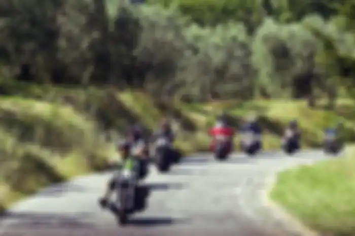 Ilustrasi bikers touring.