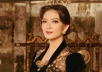 Intip Potret Anggun Selvi Ananda dalam Pemotretan Terbaru, Kecantikannya Tak Kalah dari Artis Ibukota!