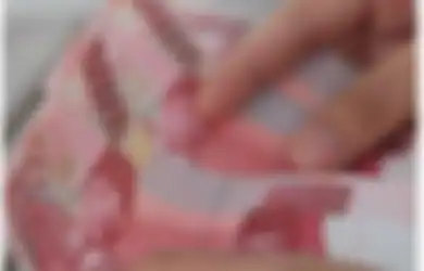  Viral! Punya Hati Bak Malaikat, Nemu Uang Rp 500 Juta di Kantong Plastik, Petugas Kebersihan Stasiun Ini Kembalikan ke Pemiliknya, Alasannya Bikin Tercengang