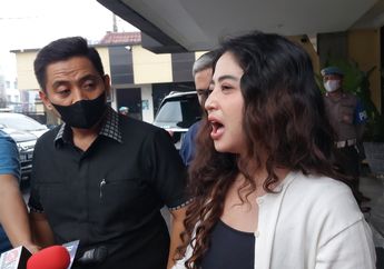 Gegara Cuitan Haters yang Sebut Dirinya Pelacur Hingga Mandul, Dewi Perssik Sampai Kehilangan Beberapa Pekerjaan