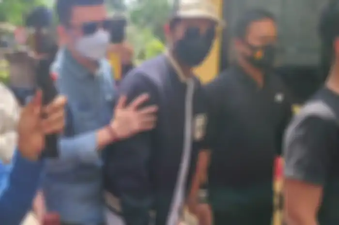 Rizky Billar datangi Polsek Tanjung Duren, kawasan Grogol Petamburan, Jakarta Barat, Rabu (10/2/2021).