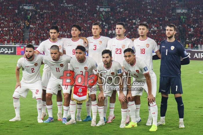 Starting line-up Timnas Indonesia ketika menghadapi Australia di Stadion Utama Gelora Bung Karno, Senayan, Jakarta, Selasa (10/9/2024).