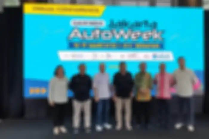 Press conference Gaikindo Jakarta Auto Week 2023 di Plataran Kota Senayan Kamis (02/03) baru terlihat Royal Enfield produsen motor asal Inggris yang ikutan gelaran selama 10 hari